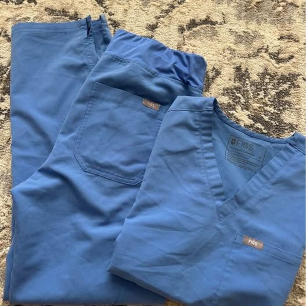 FIGS technical collection scrubs blue XS/S